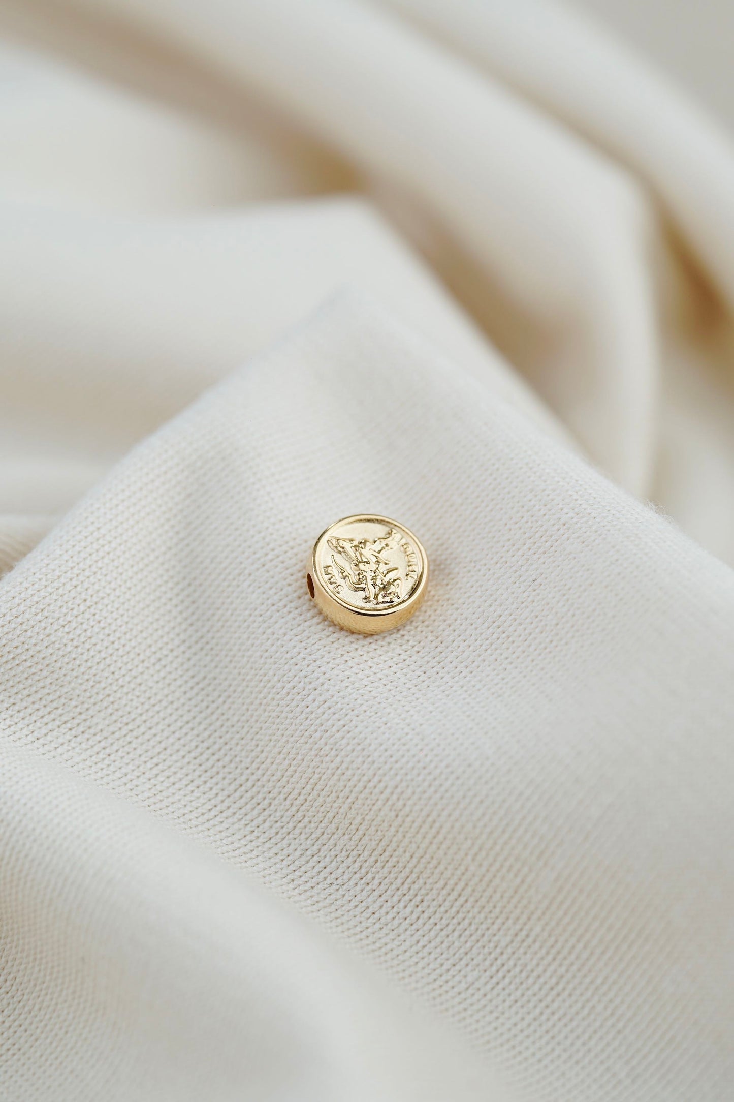 Herraje San Miguel Arcángel Tambor 0.44gr 8mm Oro Amarillo