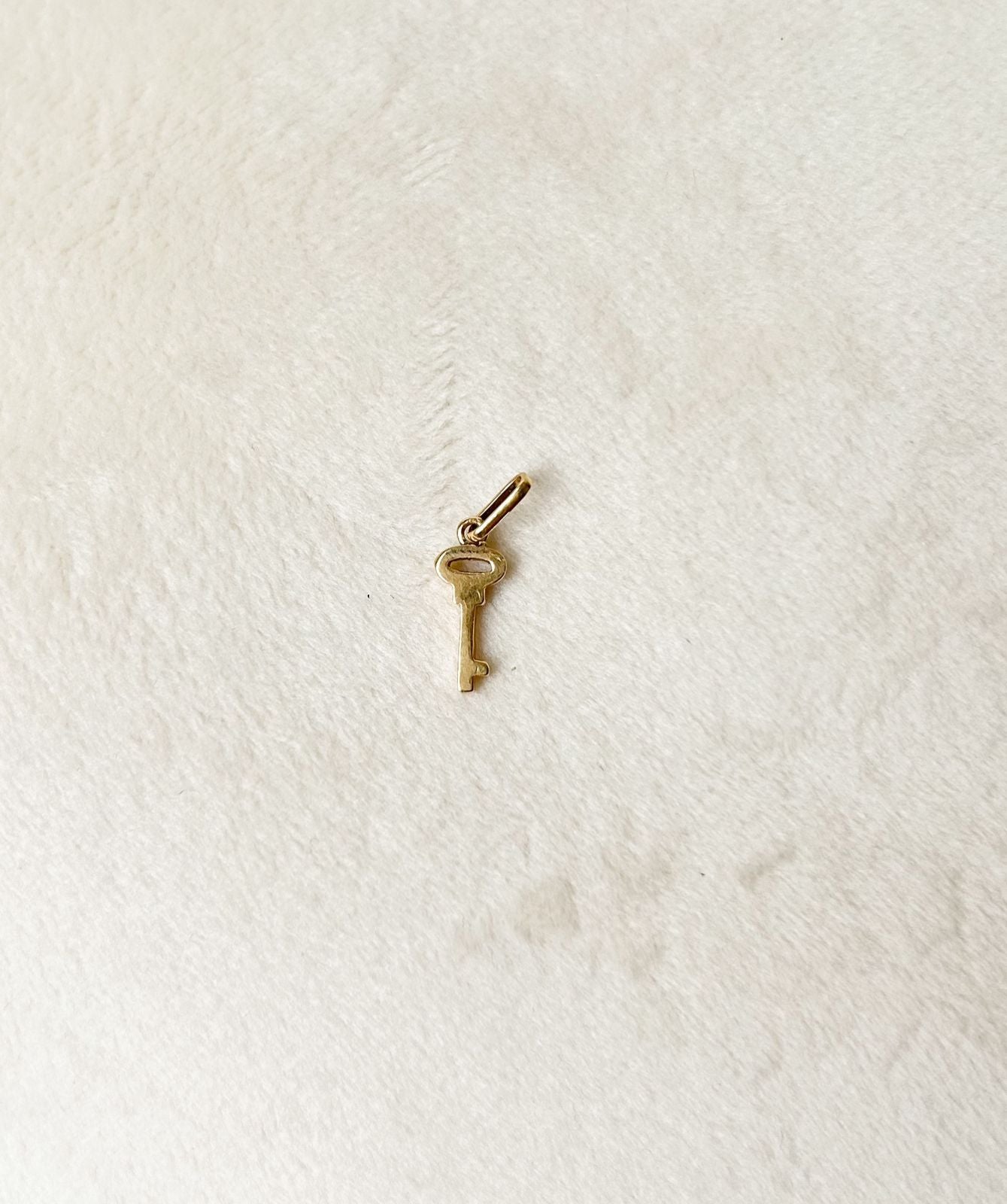 Dije Llave 0.65gr 2.0cm Oro Amarillo