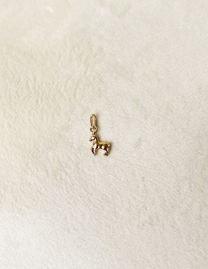 Dije Caballo 0.55gr 1.6cm Oro Amarillo